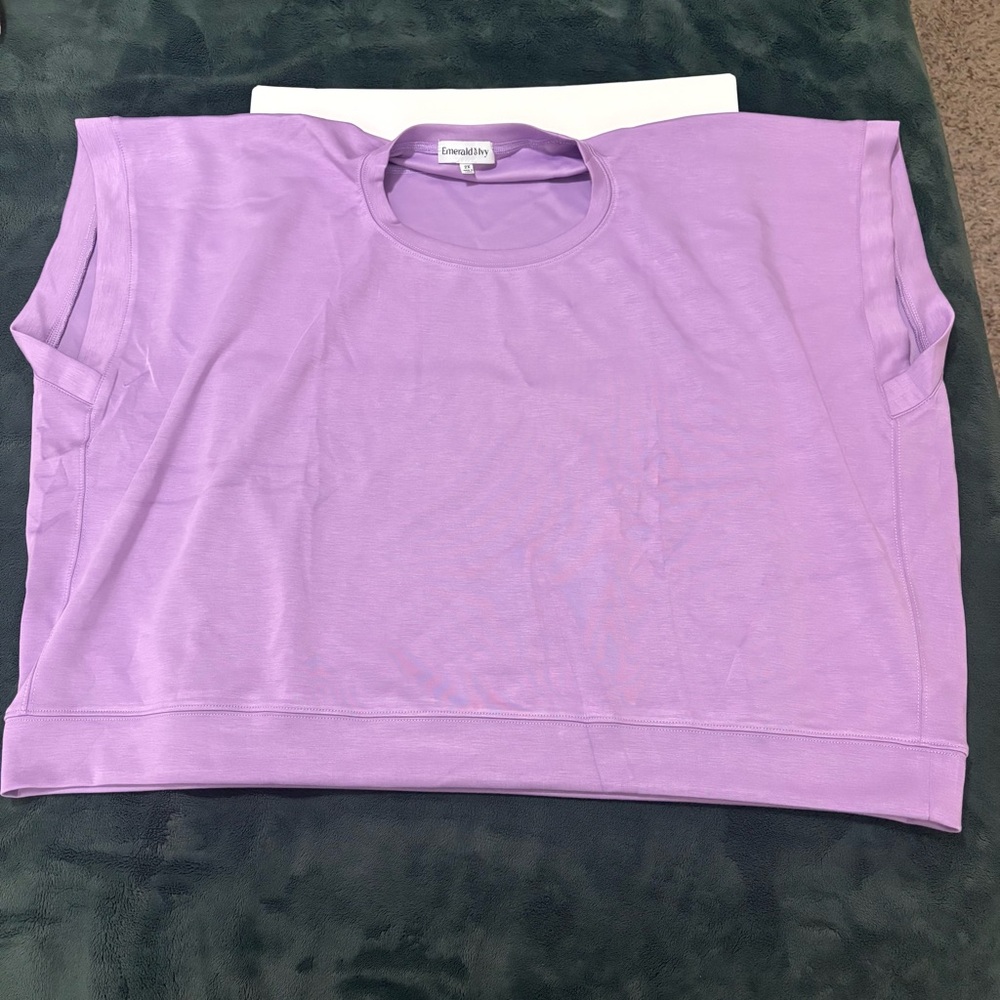 Emerald & Ivy Women's 2X Lilac Purple Scuba Top Oversized Cropped‎ Soft Stretchy